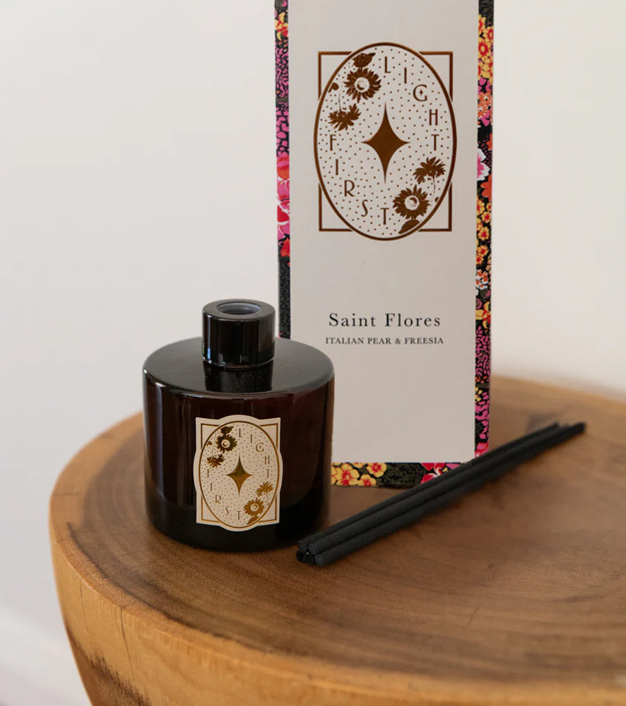 Introducing our limited edition Saint Flores Diffuser in Italian Pear and Freesia - the perfect addition to your home or as a thoughtful gift for someone special.