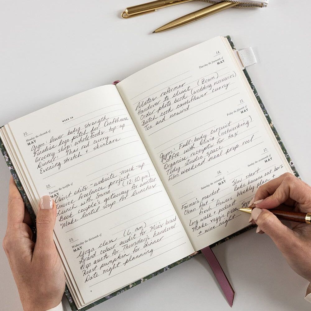 Beautiful linen bound 2026 Petite planner