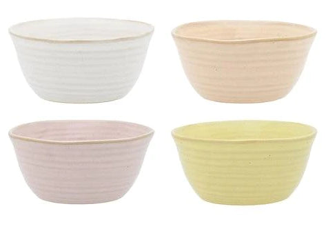 Crafted with Ottawa’s gently ridged, signature shape, dimpled texture and slight speckle, this set of 4 rice bowls showcases four assorted Summer sorbet hues.