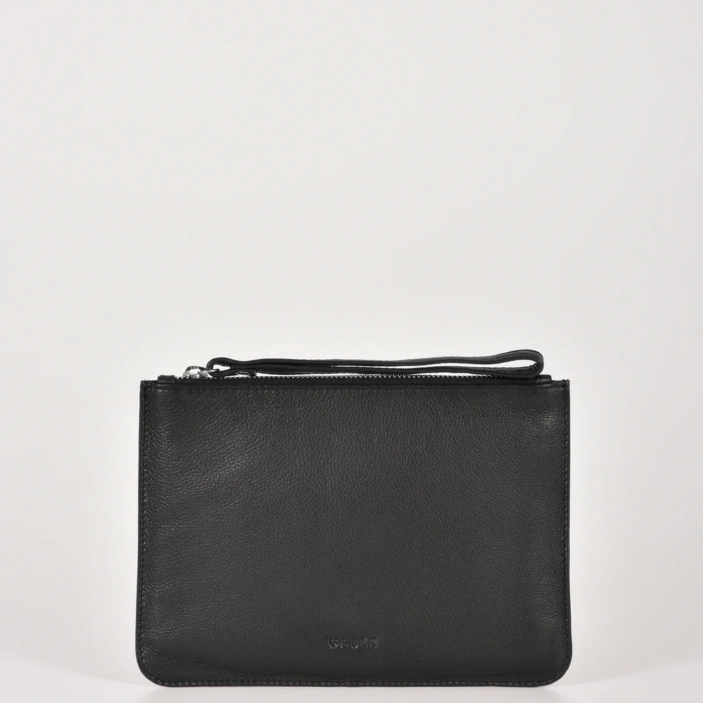 Queens leather pouch is refined simplicity and elegance
