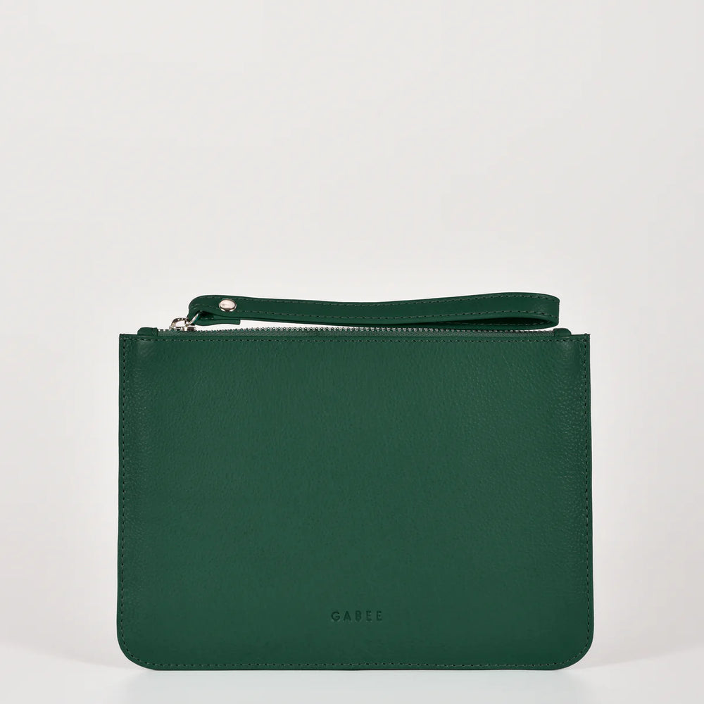 Queens leather pouch is refined simplicity and elegance