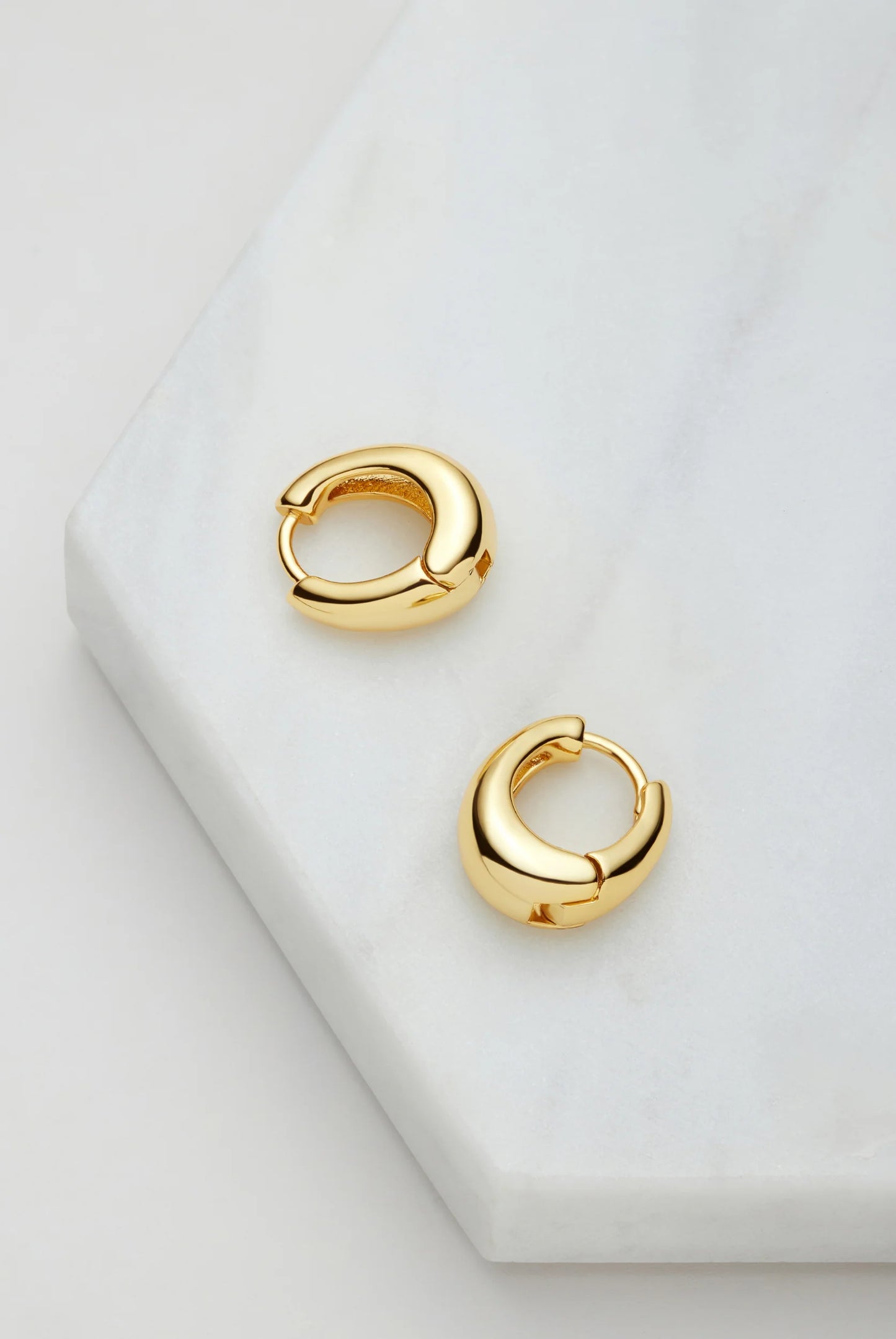 Steph Hoop Small - Gold