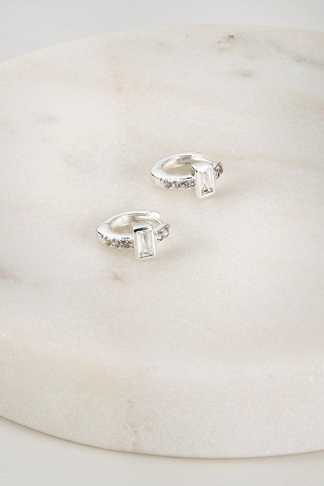Cartia Huggie Silver